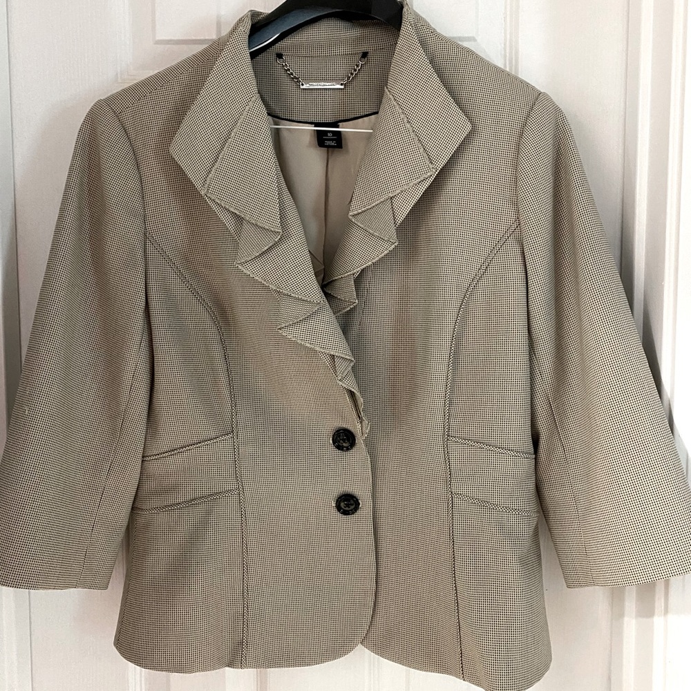 White House Black Market fitted blazer size 10